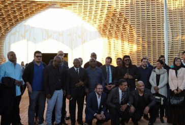 نجوم كرة القدم الدوليين في زيارة لموقع مؤتمر COP22