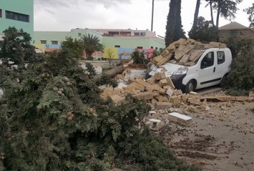 رياح قوية بجهة فاس مكناس تخلف خسائر مادية كبيرة