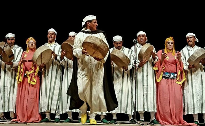 الدورة السابعة للمهرجان الوطني لفن أحواش بورززات  فن أحواش الإرث الثقافي المتجدد والتراث اللامادي الذي يتجاوز النسيان