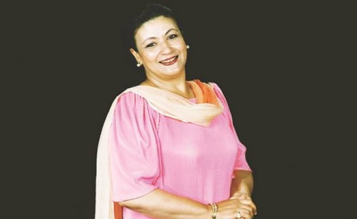 جليلة مكري  عودة الصوت الملائكي القوي