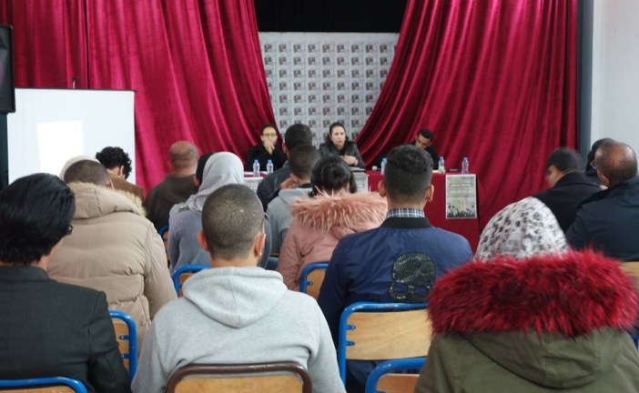ندوة حول مناهج البحث العلمي وتقنياته
