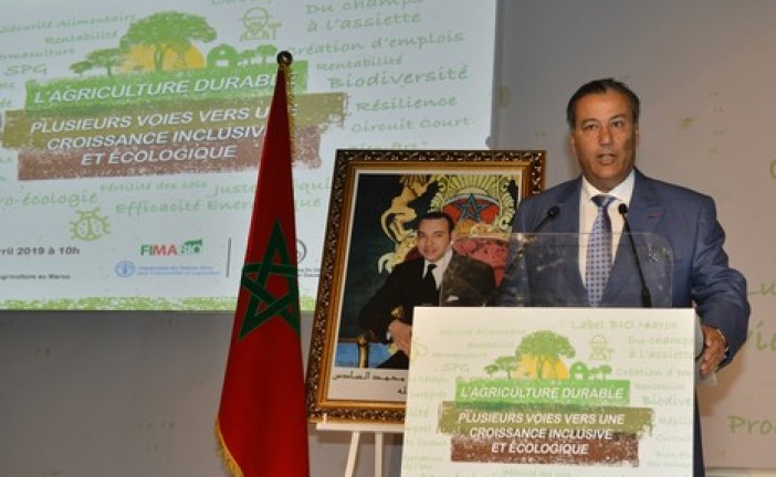 سيام2019.طارق السجلماسي، الرئيس المدير العام لمجموعة القرض الفلاحي، في ندوة حول “التنمية الفلاحية” :إنّ” المجموعة التي يترأسها تعملُ من خلال ثلاث مقاربات أساسية، وهي المقاربة البيئية والإنسانية والاقتصادية من أجل ترْسيخ التنمية والفلاحة المستدامة”