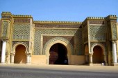 في هدا الظرف الحرج: سكان حي رياض الزيتون بمكناس يعبرون عن روح المسؤولية و المواطنة .