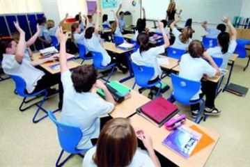 مطالب بالكشف عن المدارس الخاصة التي تلاعبت بتصريحات الإستفادة من الدعم