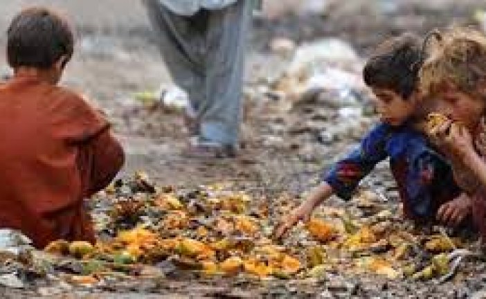 البنك الدولي يصدر تقريرا جديدا يحذر من ارتفاع نسبة الفقر
