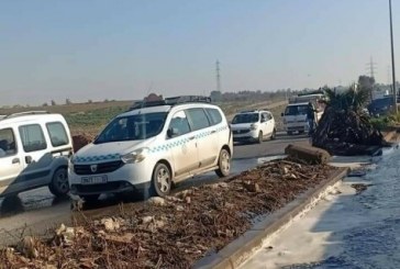 مزبلة مديونة تدفع مهنيي سيارات الأجرة إلى الاحتجاج: تتسبب في برك مائية وحفر وحوادث