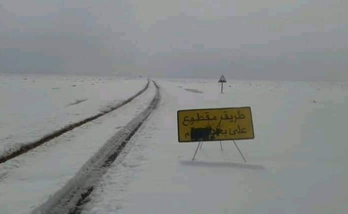 بني ملال: قطع عدد من المحاور الطرقية جراء التساقطات الثلجية الأخيرة