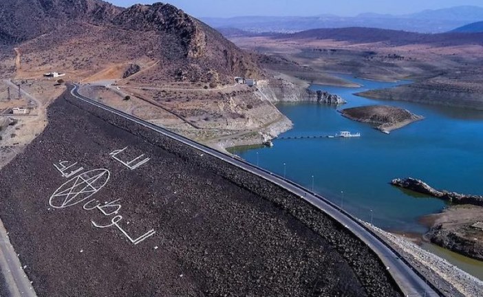 أزيد من 15 مليار درهم لبناء 11 سدا جديدا