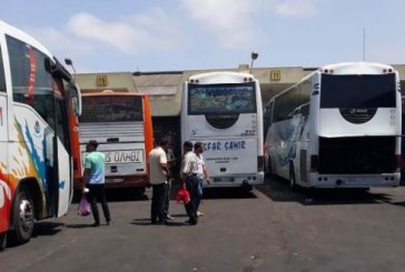 وزير النقل يجتمع مع النقابات ويعدان بمواصلة حوار مسؤول