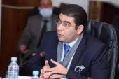 وزير الثقافة يتعهد بتسوية وضعية “مساعدين” يتقاضون 1080 درهما