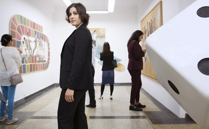 الفنانة التشكيلية المغربية مريم أبو زيد السوعلي تفوز بجائزة Beyond Future Art برسم دورة 2022