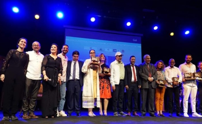 مهرجان مكناس للدراما التلفزية : جائزة المهرجان الكبرى في صنف الأفلام للمخرج مراد الخوضي عن فيلم ” شوك الورد ”