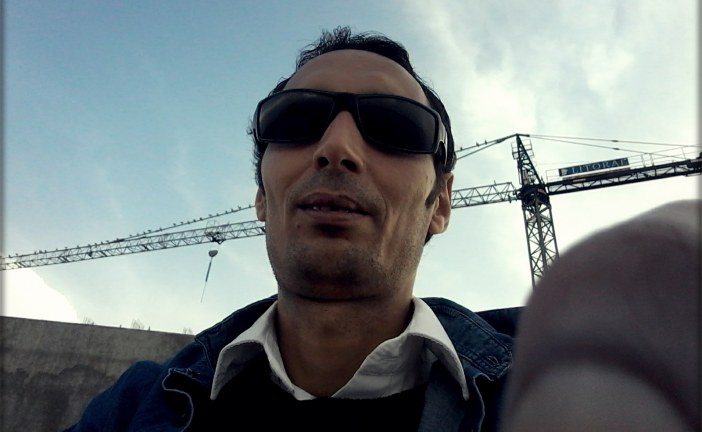 الرفيق الأعلى يختار الإعلامي المناضل الوطني”رشيد صحارى ” إلى محبته الأبدية
