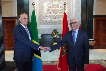 تعزيز العلاقات البرلمانية محور لقاء رئيس مجلس النواب مع نائب رئيس الجمعية الوطنية بجمهورية تنزانيا