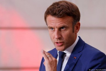 ماكرون يقود جهودا أوروبية لفرض “عقوبات جديدة” على روسيا