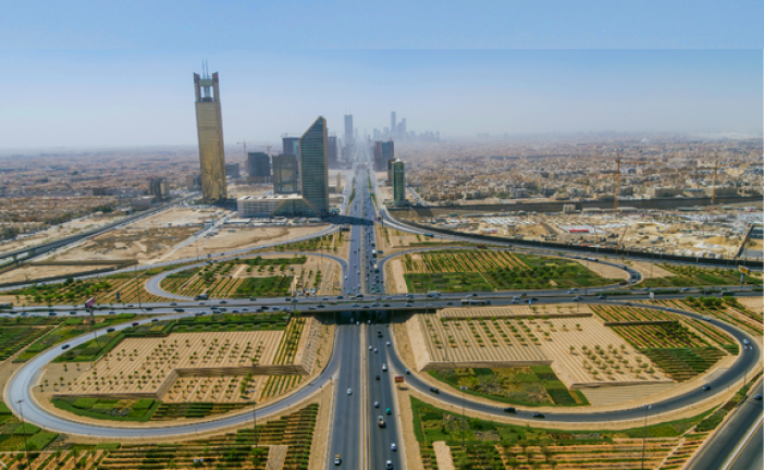 أرامكو السعودية توقّع خطاب نوايا مع (جيلي) و(رينو) لتأسيس شركة جديدة لتقنيات نقل الحركة لتعزيز التقنيات منخفضة الانبعاثات