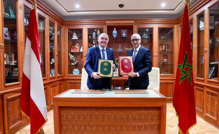 التوقيع على مذكرة تفاهم بين مجلس النواب المغربي والمجلس الوطني النمساوي
