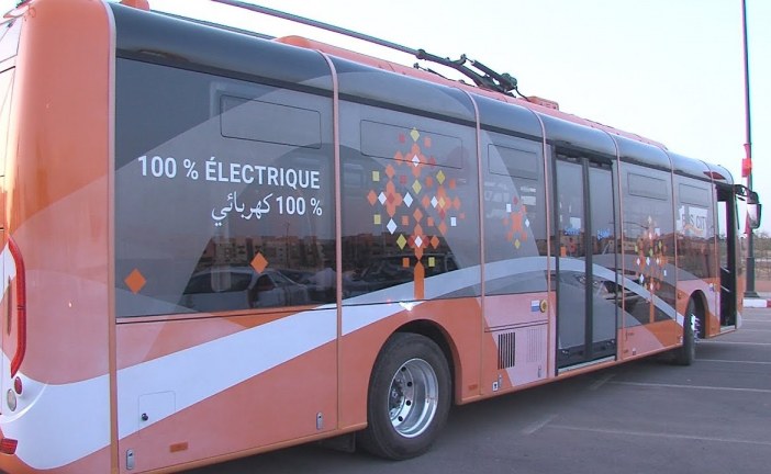 توقيع اتفاق لتعزيز شبكة الحافلات الكهربائية وتطوير نظام نقل ذكي لتدبير النقل بمراكش