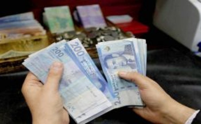 اعتقال مستخدمة بنك مقبلة على التقاعد بالخميسات للاشتباه في تورطها في اختلاس 400 مليون سنتيم