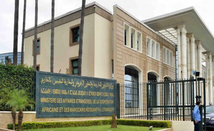 المغرب: وزير الشؤون الخارجية والتعاون الإفريقي والمغاربة المقيمين بالخارج يتسلّم نسخة من أوراق اعتماد سفير سلطنة عُمان