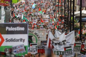 مظاهرة حاشدة بلندن دعما لغزة
