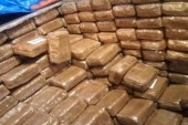 باب سبتة ..ضبط 30 كلغ من مخدر الشيرا داخل سيارة مسجلة بفرنسا