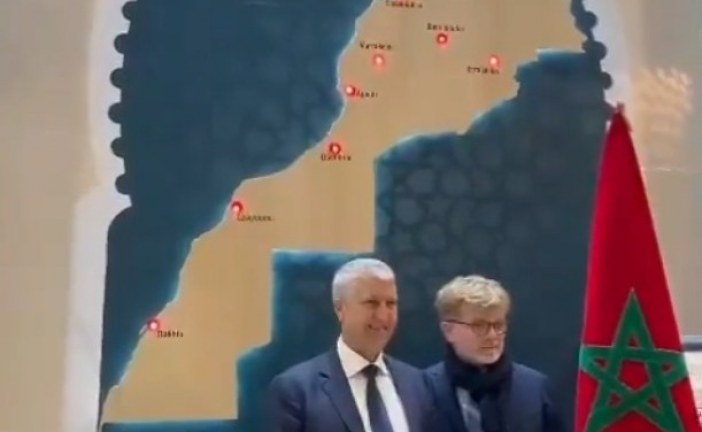 وزيري الفلاحة المغربي والفرنسي أمام خريطة المغرب كاملة..هل هي إشارة جديدة من باريس حول ملف الصحراء؟