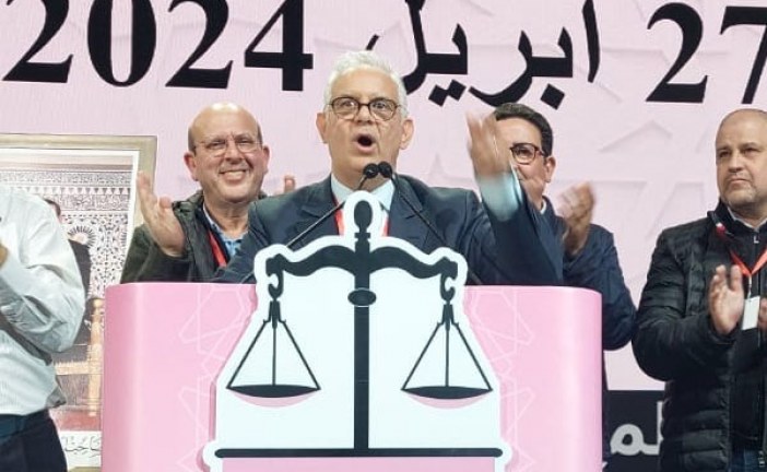 إعادة انتخاب نزار بركة أمينا عاما لحزب الاستقلال