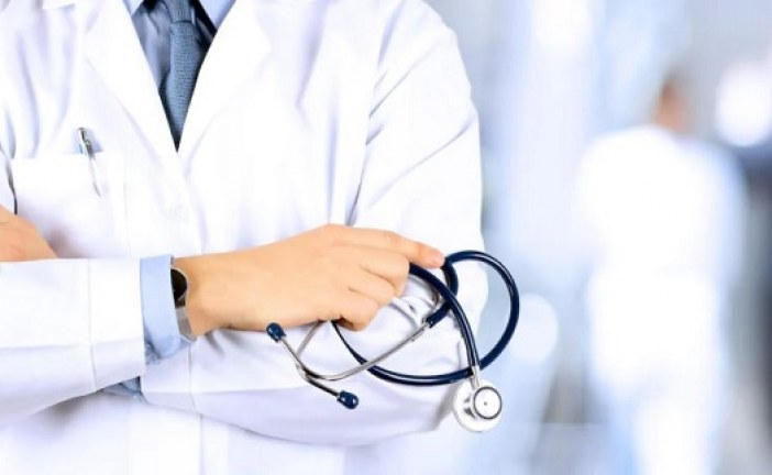 رئيس الحكومة: التكوين في مجال الطب من أولى أولويات مشروع الدولة الاجتماعية