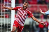 الكعبي يقود أولمبياكوس للتتويج بلقب دوري المؤتمر الأوروبي