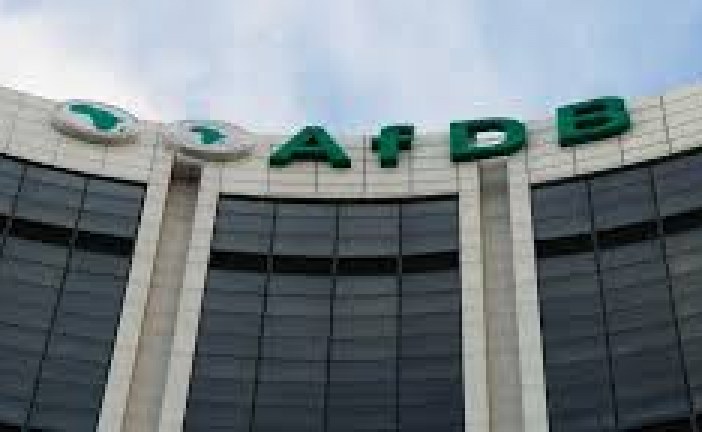 البنك الأفريقي للتنمية وبرنامج الأغذية العالمي يعزز إنتاج القمح في السودان الذي مزقته الحرب وسط تزايد الجوع