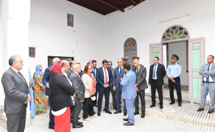 السيد بنسعيد يقوم بزيارة ميدانية إلى وزان وشفشاون و يطلق عرضا نوستالجيا بمدينة شفشاون