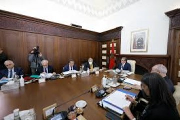 المصادقة على مشروعي مرسومين متعلقين بضابط البناء المضاد للزلزال المطبق على البنايات و على المباني المنجزة بالطين
