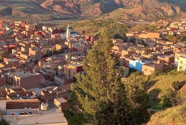 مهرجان أدرار بالقباب بالأطلس المتوسط في نسخته الأولى : احياء للموروث الثقافي وتحريك لعجلة الإقتصاد بهذه المنطقة النائية.