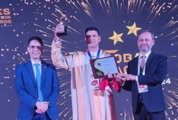 الهند: تتويج أستاذ مغربي في مسابقة “جوائز المعلم العالمية”