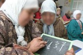وزير التعليم يدعو للقضاء على الأمية والانخراط في مسار التعلم مدى الحياة