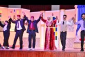 الشغف المسرحي يقود مسرح الحال الى تازة وفاس والرباط : دفء الجماهير الحاشدة يشعل مسرحية حفيد مبروك رغم برودة الطقس