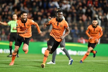 كأس الكاف(ذهاب نصف النهائي).. نهضة بركان يسحق النادي القسنطيني الجزائري برباعية نظيفة