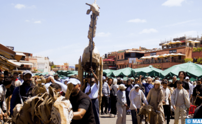 مراكش تحتضن قافلة “القطعان” الفنية للتوعية بالتغيرات المناخية