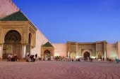 من ينقذ العاصمة الاسماعيلية من الترييف ؟؟؟؟