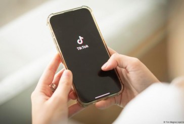 تيك توك يعمل على تطوير إصدار جديد قبل بيعه لمستثمرين