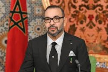 جلالة الملك محمد السادس يتكفل شخصيا بعلاج مغربية تعرضت لاعتداء إجرامي في مستشفى بالهند