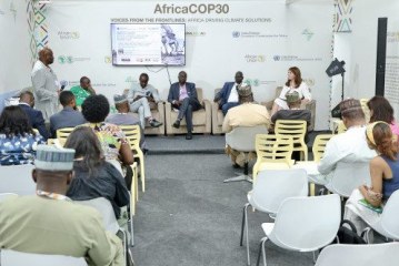 الدورة الثلاثون لمؤتمر الأطراف: البنك الأفريقي للتنمية يعزز استثماراته في قضية الترابط بين المناخ والسلام والأمن