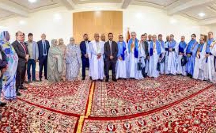 رئيس جماعة الداخلة يستقبل وفدا أمريكيا في سياق تعزيز التعاون الاستراتيجي المغربي-الأمريكي وترسيخ الجهة كمنصة أطلسية محورية