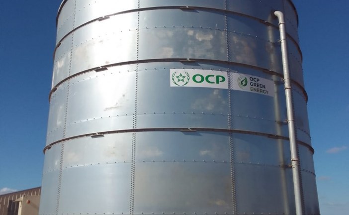 المكتب الشريف للفوسفاط (OCP) يستثمر 13 مليار دولار في برنامجه الطاقي الأخضر ويفتتح مزرعته الشمسية بخريبكة