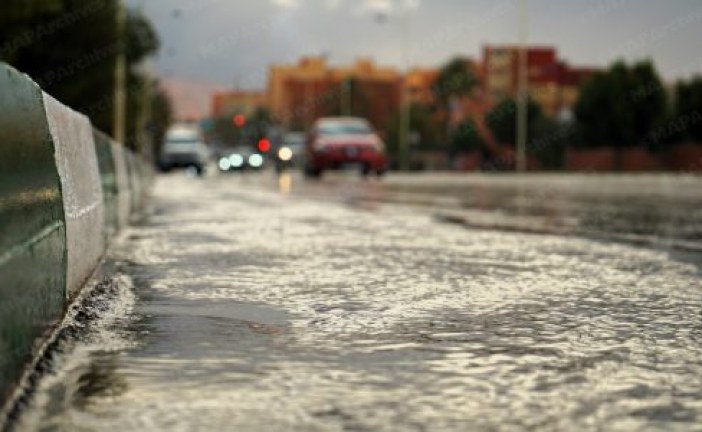 سوء الأحوال الجوية.. وزارة النقل واللوجيستيك تدعو إلى التحلي بالحيطة والحذر أثناء التنقل خلال نهاية الأسبوع (بلاغ)