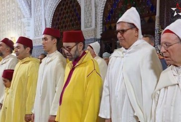 أمير المؤمنين يترأس بالقصر الملكي بالرباط حفلا دينيا إحياء لليلة القدر المباركة
