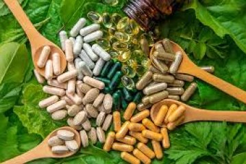 مقترح قانون لضم المكملات الغذائية لاختصاص الصيدليات
