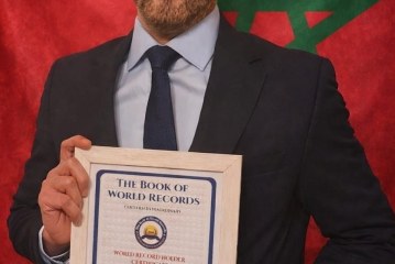 محمد رشد شراط يفاجئ العالم: 1656 شهادة في عام واحد تقود باحثاً مغربياً إلى رقم قياسي تاريخي