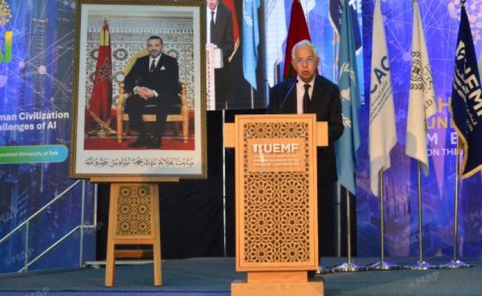 فاس: مدير المعهد الملكي للدراسات الاستراتيجية يدعو إلى حكامة للذكاء الاصطناعي “سيادية واستباقية وتشاركية”